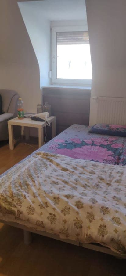 Hans-Thoma-Straße 36 2OG - Image 1