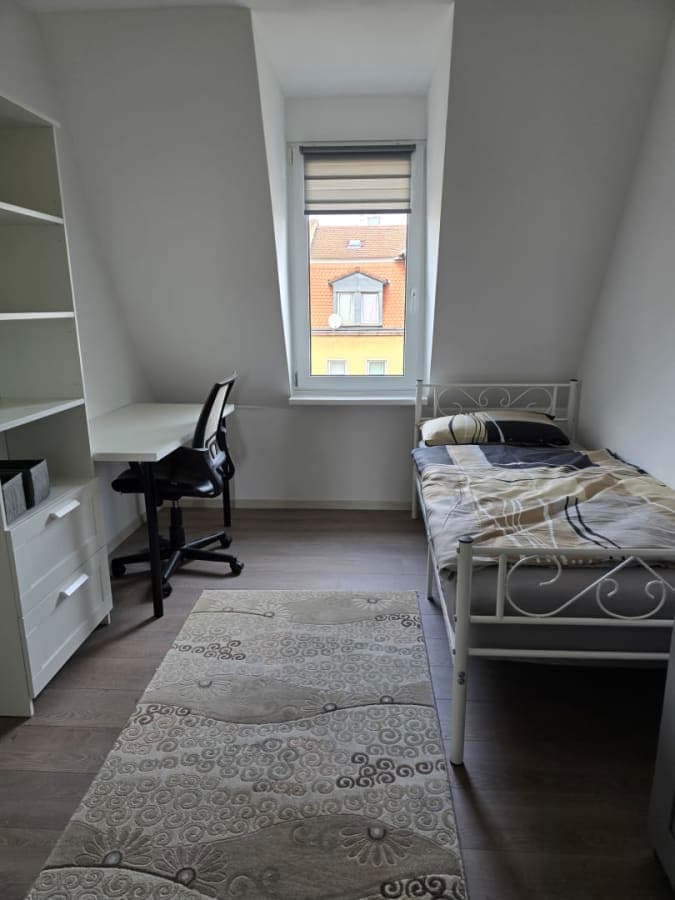 Bright in Central Shared Apartment – Newly Renovated- Sulzbacher str 3 rechts - Image 1